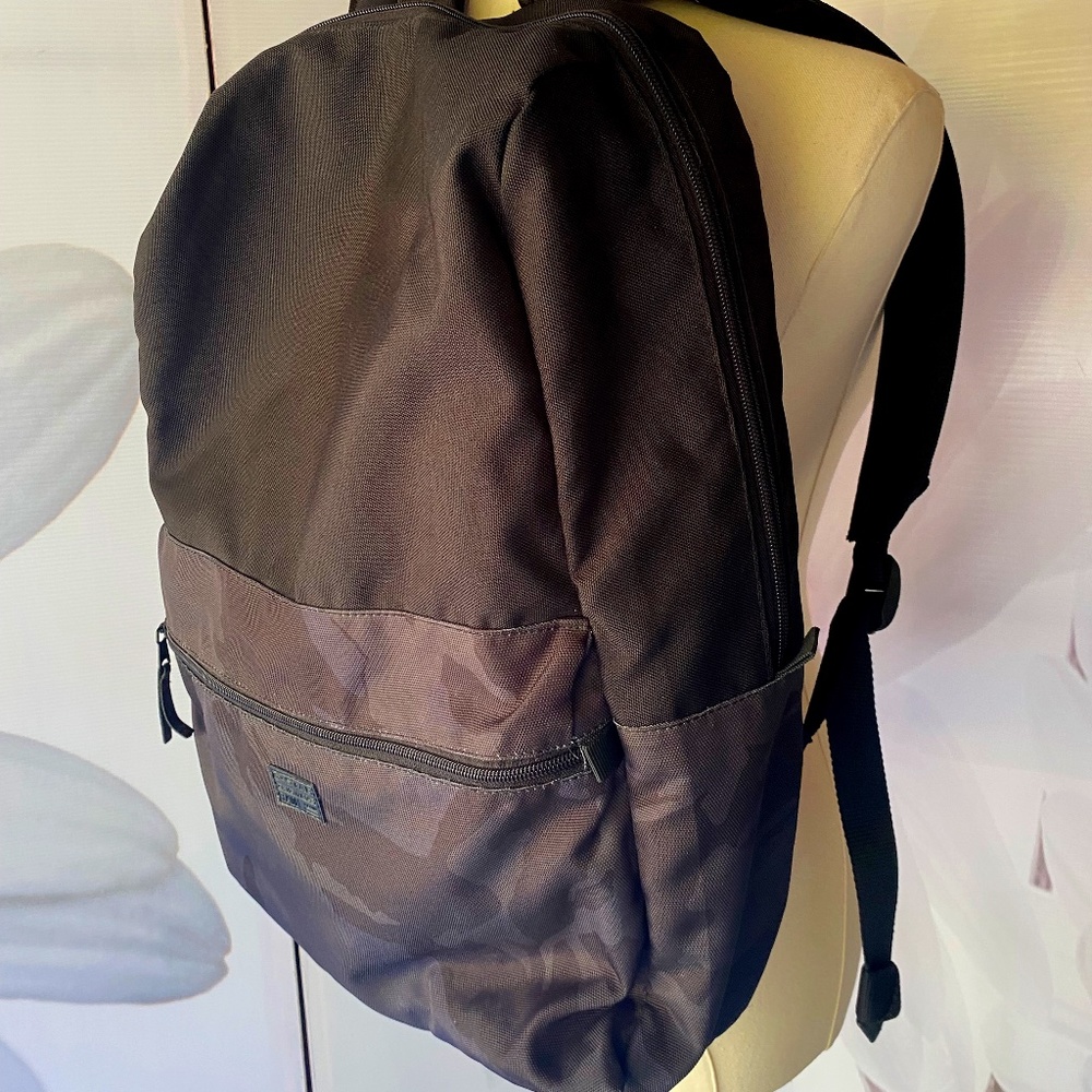 G Star Raw black with camo print back pack